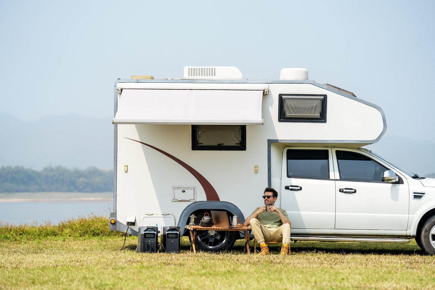 Load image into Gallery viewer, EcoFlow UK Portable RV & EV Power with DELTA Pro: DELTA Pro + Grounding Adapter